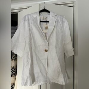 DISSH White Blouse with Gold Accent
